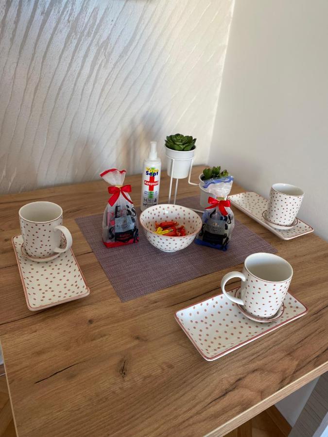 Apartman Bonaca Ni Exteriör bild